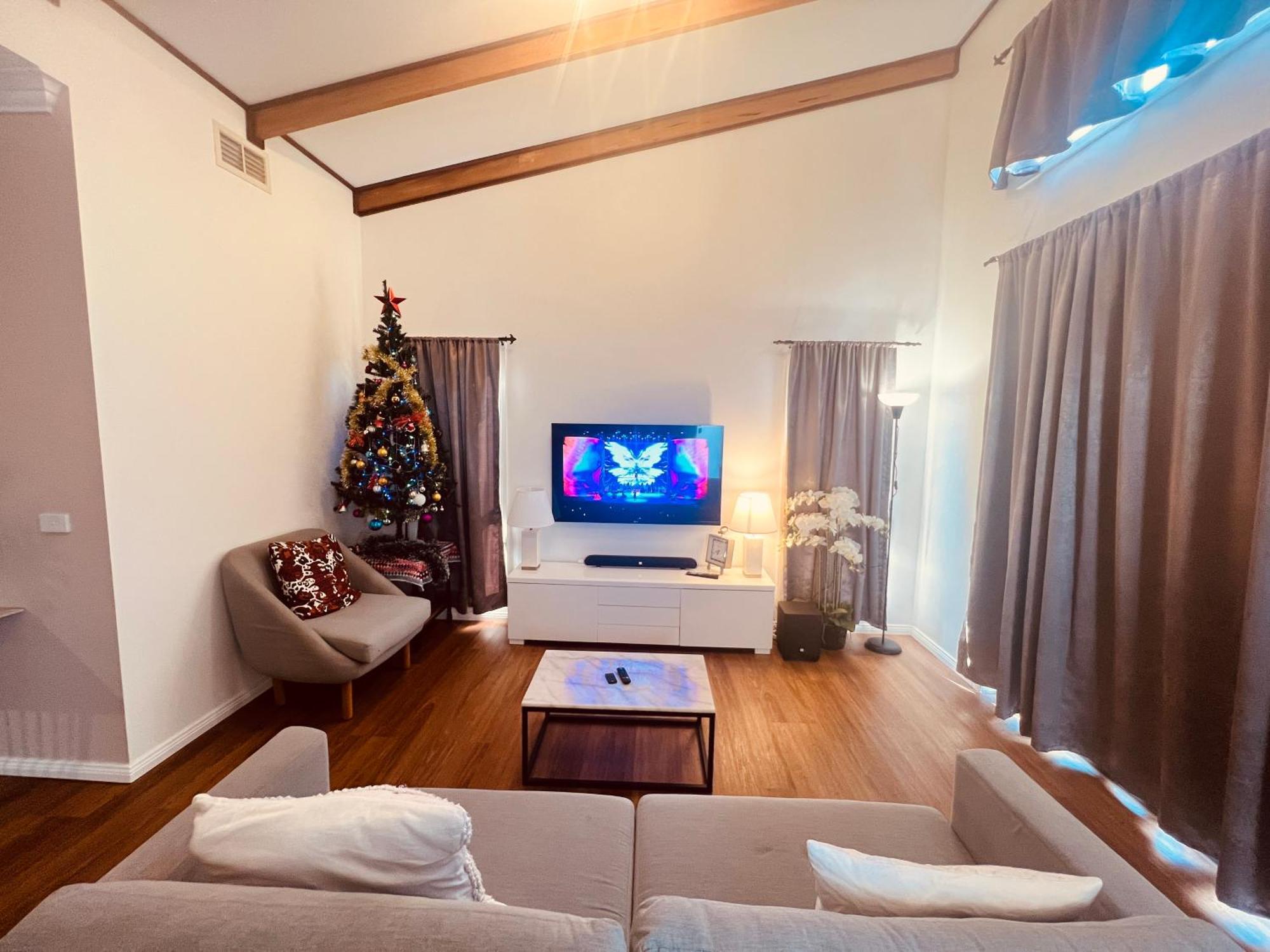 Cosy 4Br Home 15 Minutes Away From Melbourne Airport St Albans Exterior photo