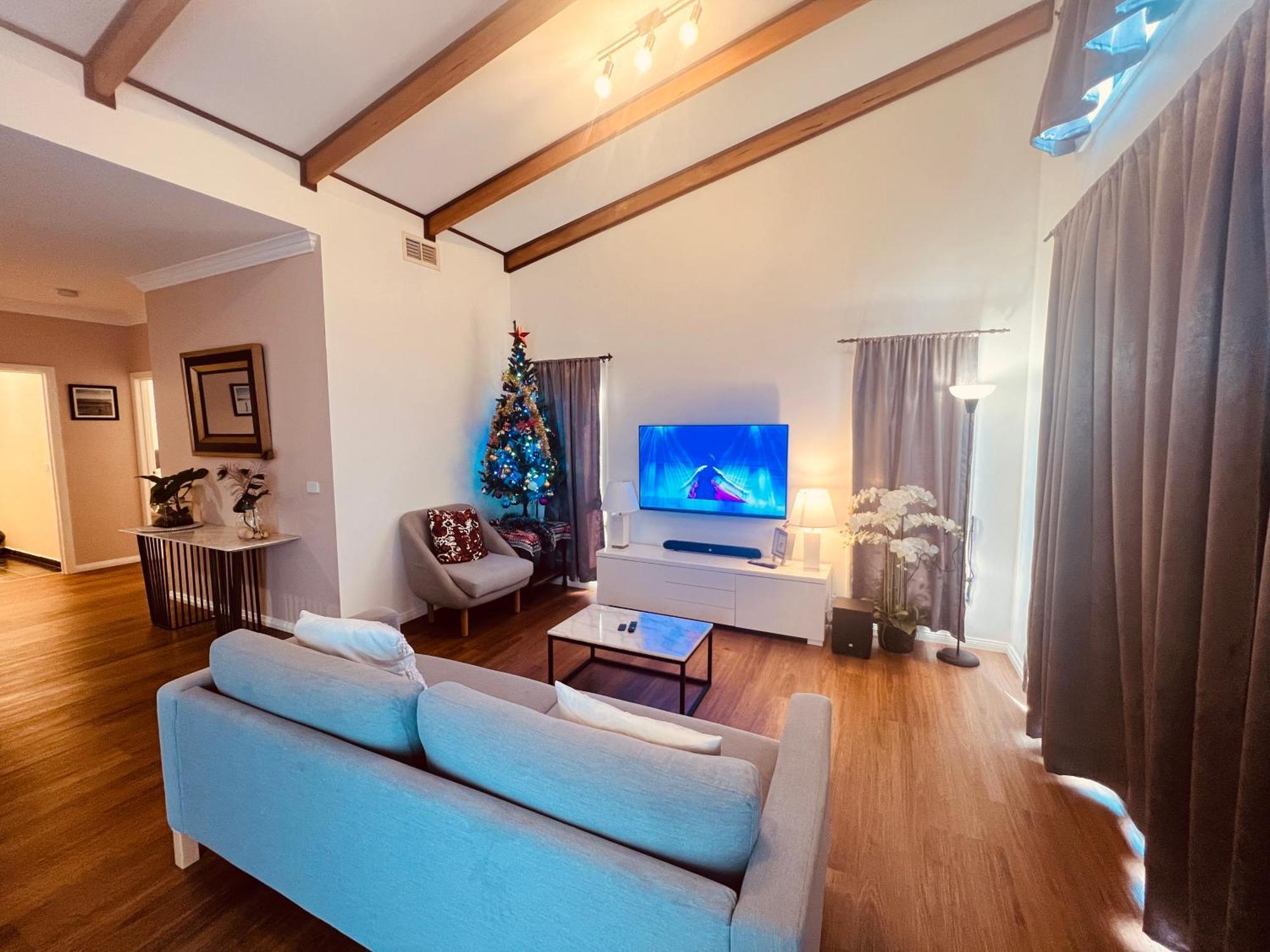 Cosy 4Br Home 15 Minutes Away From Melbourne Airport St Albans Exterior photo