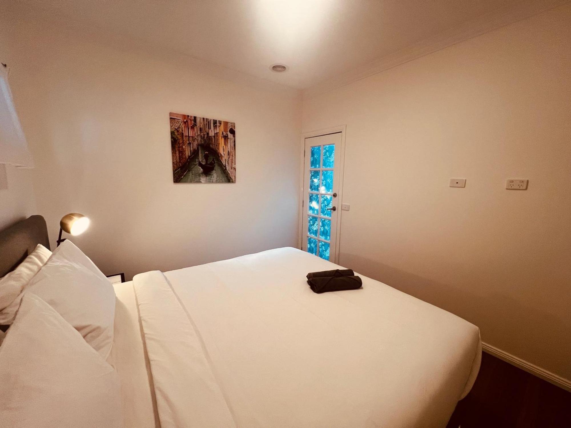 Cosy 4Br Home 15 Minutes Away From Melbourne Airport St Albans Exterior photo